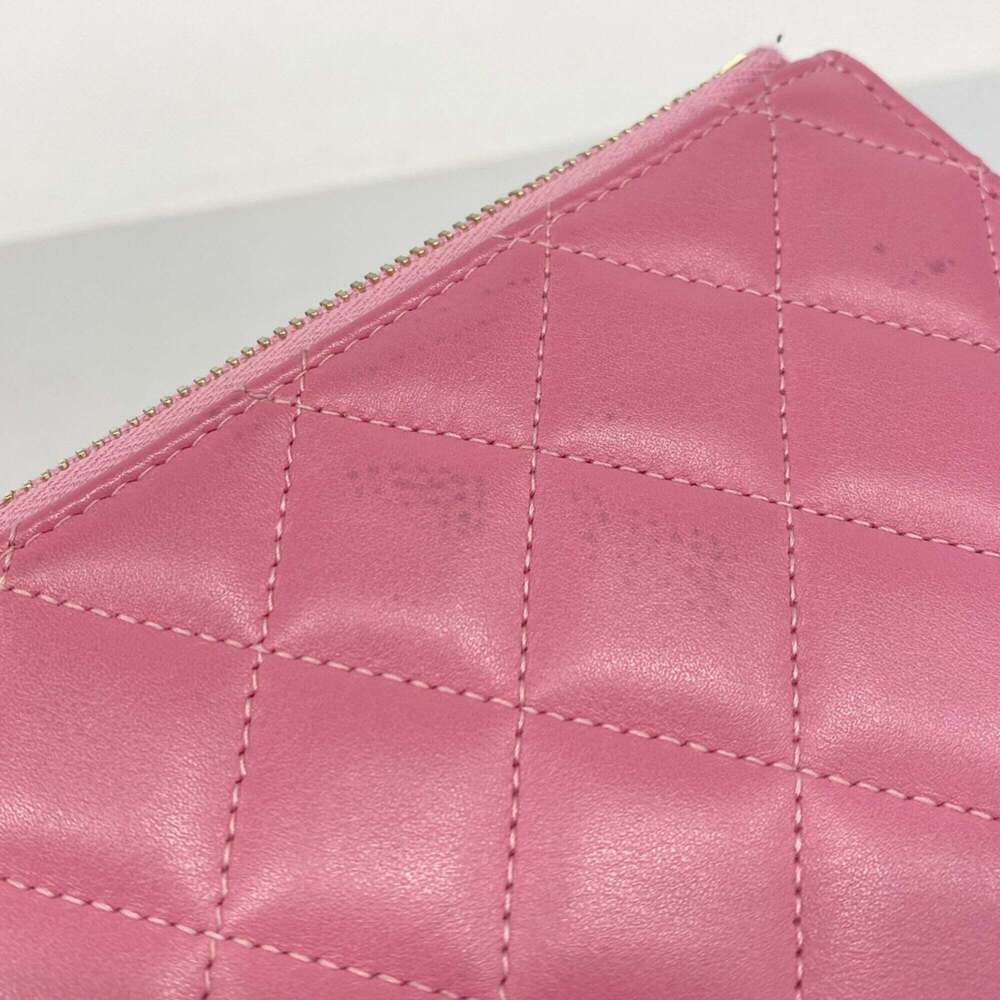 CHANEL Pink Lambskin Leather Wallet - Picture 6 of 10